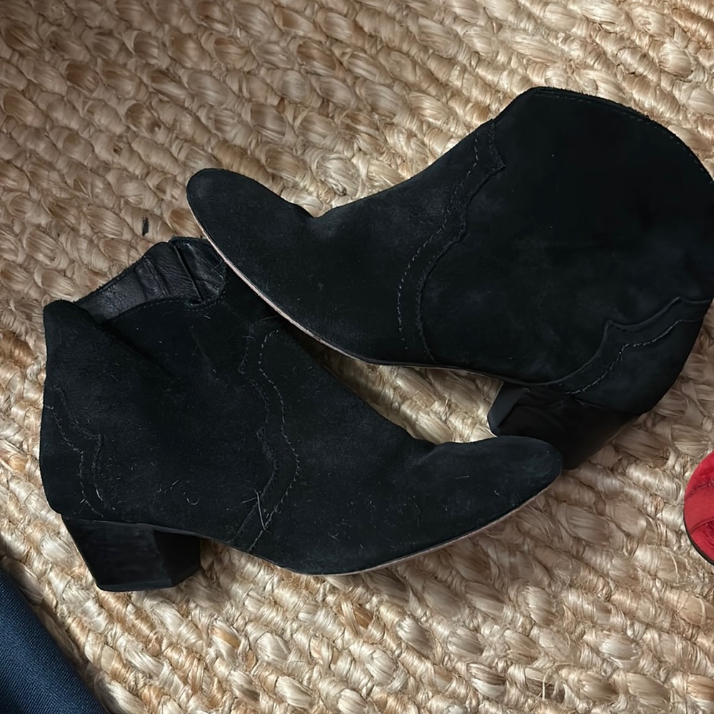 SCHUTZ black calf cowboy boots